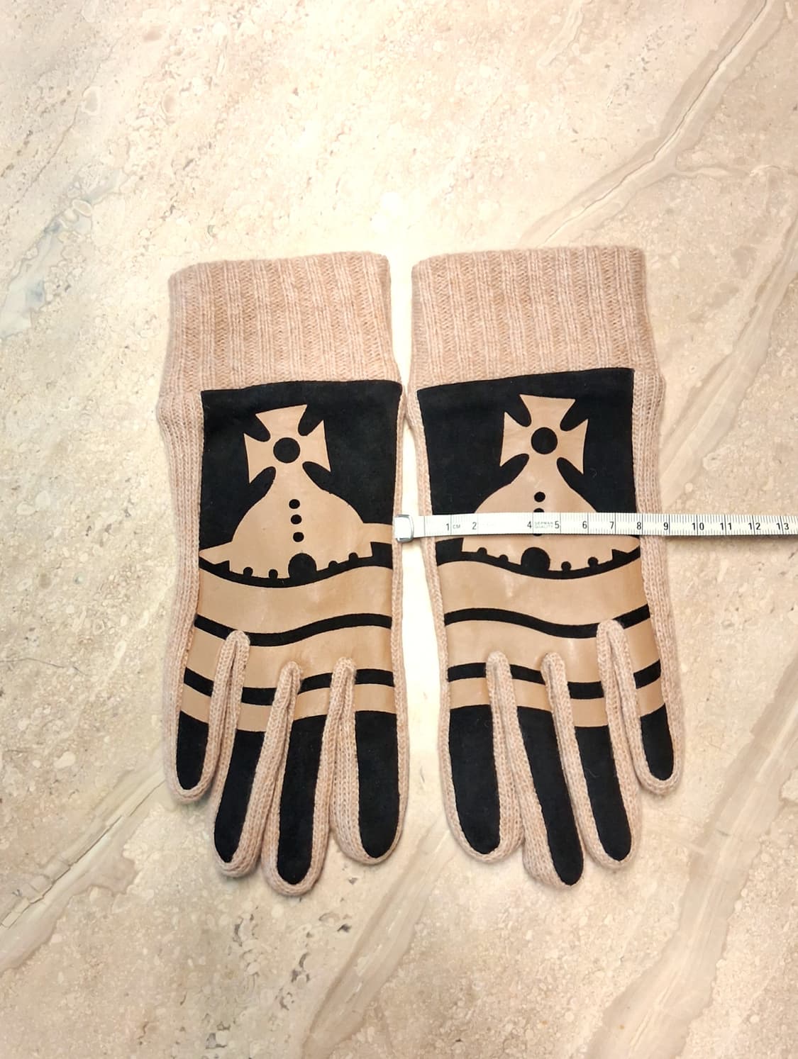 비비안 웨스트우드 스웨이드 니트 콤비 장갑 / 베이지 (새상품) 상품이미지8