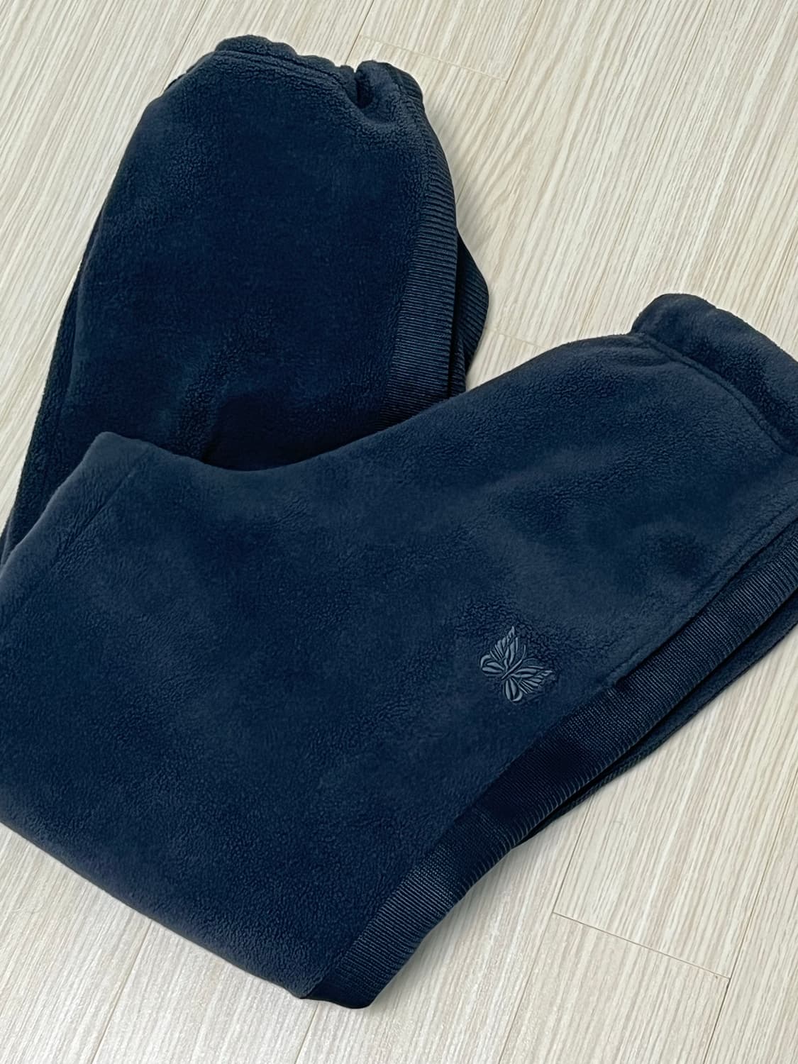 유니클로 니들스 바지 그레이 상품이미지1