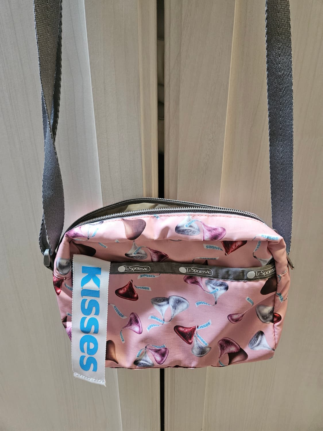 레스포삭 키세스 콜라보 크로스백  상품이미지1