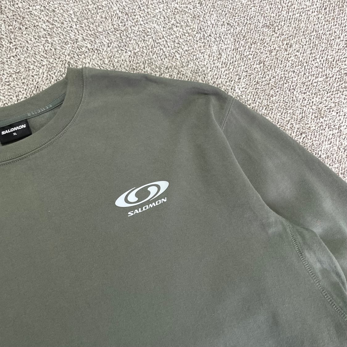 살로몬 롱슬리브 상품이미지2