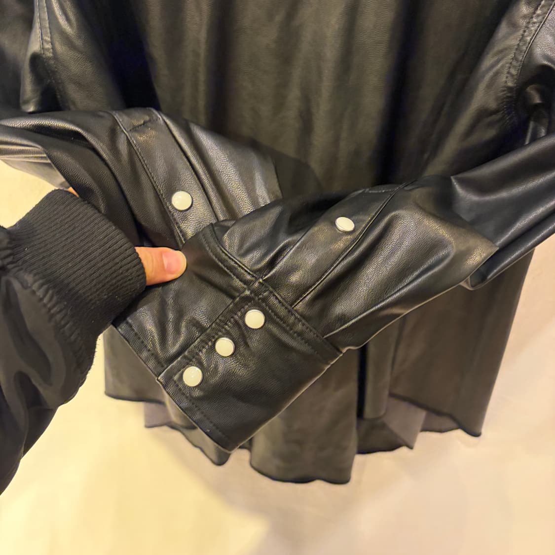 랭글러 블랙 비건 레더 웨스턴 셔츠 남방 상품이미지7