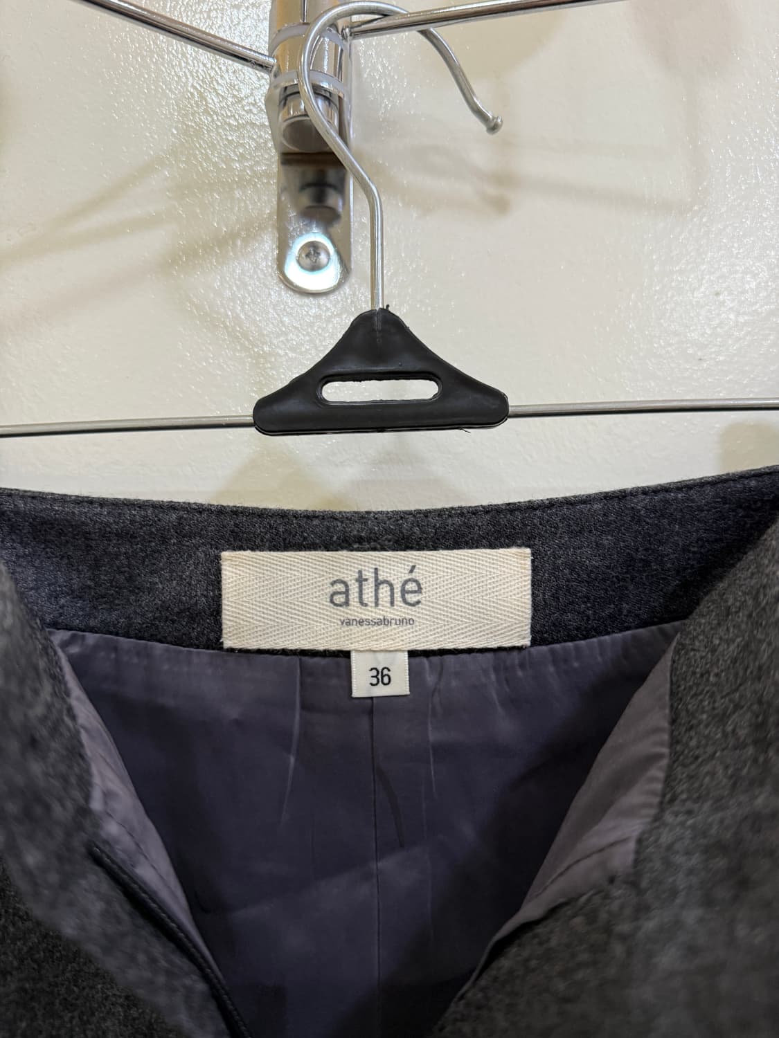 athe 아떼 그레이 모직 슬랙스(정품) 상품이미지3