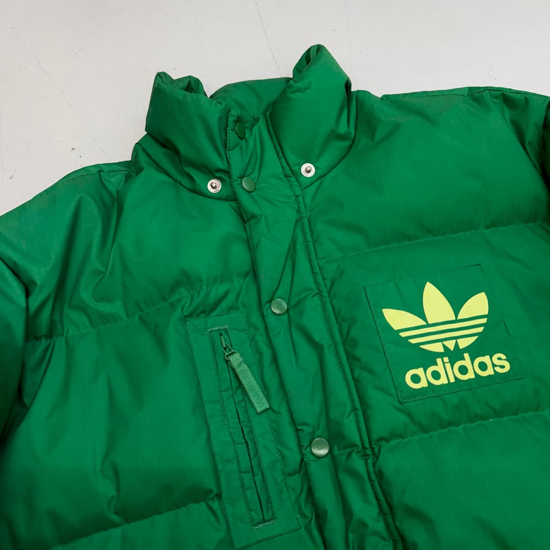 아디다스 초노 파이어버드 덕다운 올드스쿨 푸퍼 패딩 상품이미지3