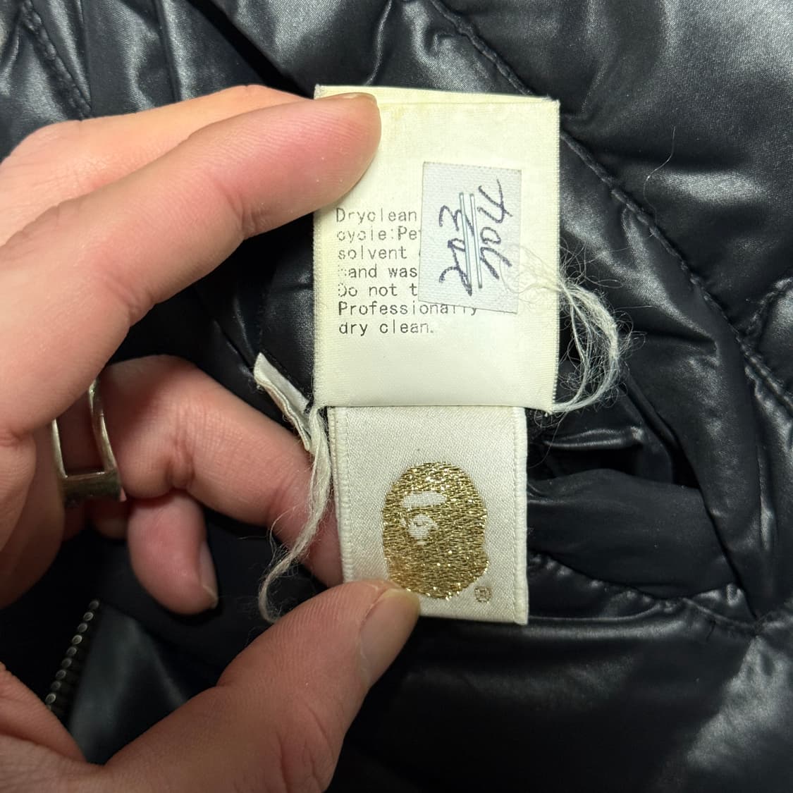 정품 베이프 OG 흑계 풀 카모 리버시블 구스다운 패딩 점퍼 상품이미지9