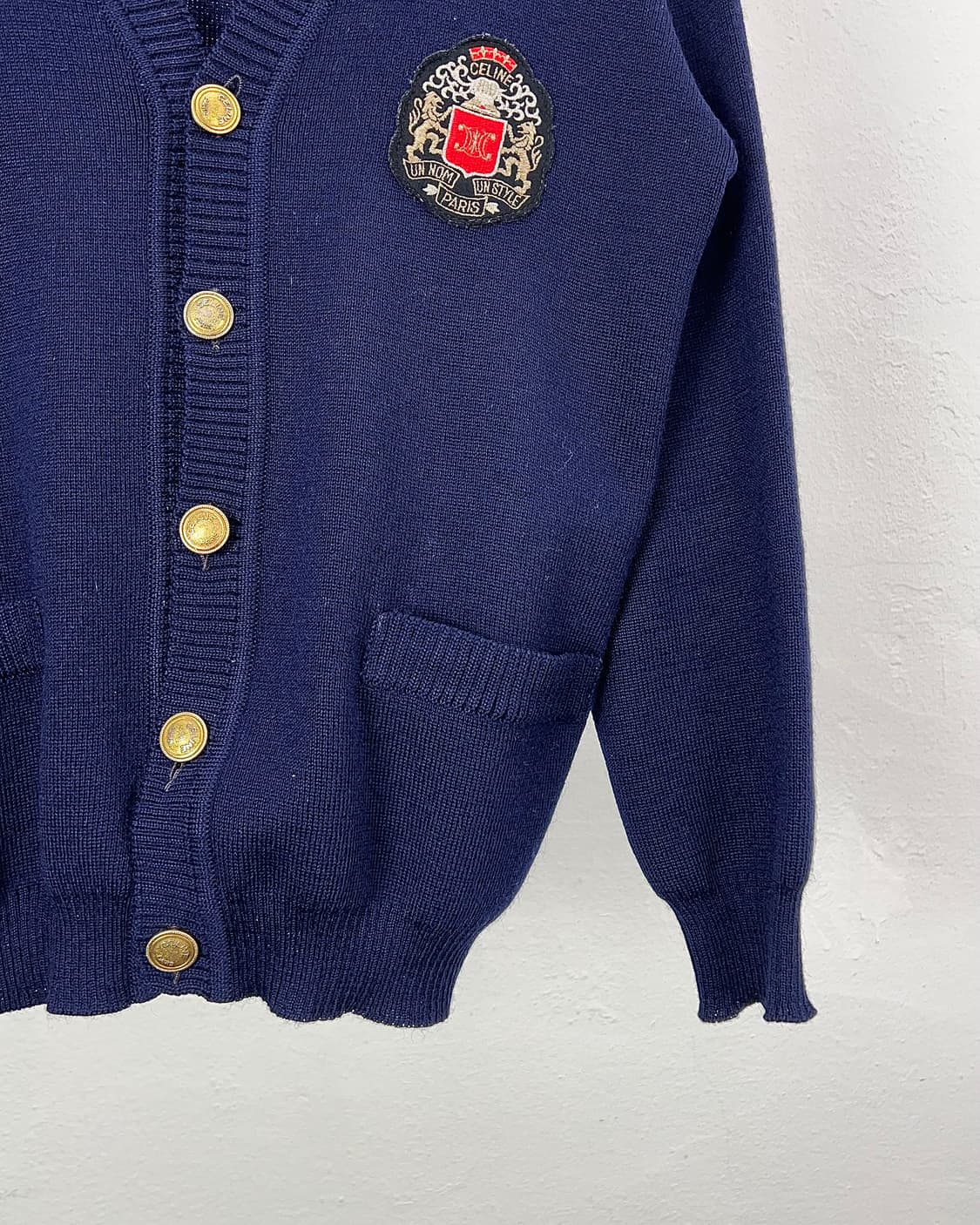 셀린느 네이비 트리옹페 와펜 패치드 니트 가디건 상품이미지5