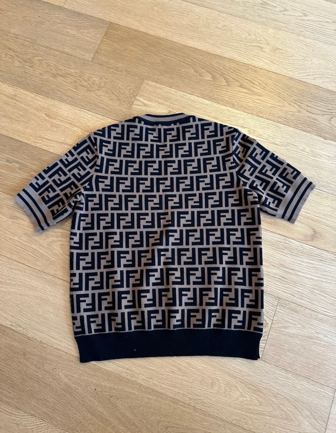팬디 FF 모노그램 니트 36  상품이미지2