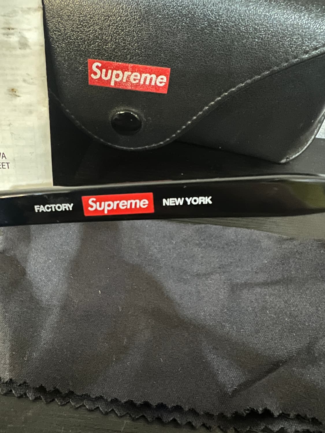 슈프림 레이벤 선글라스 상품이미지2