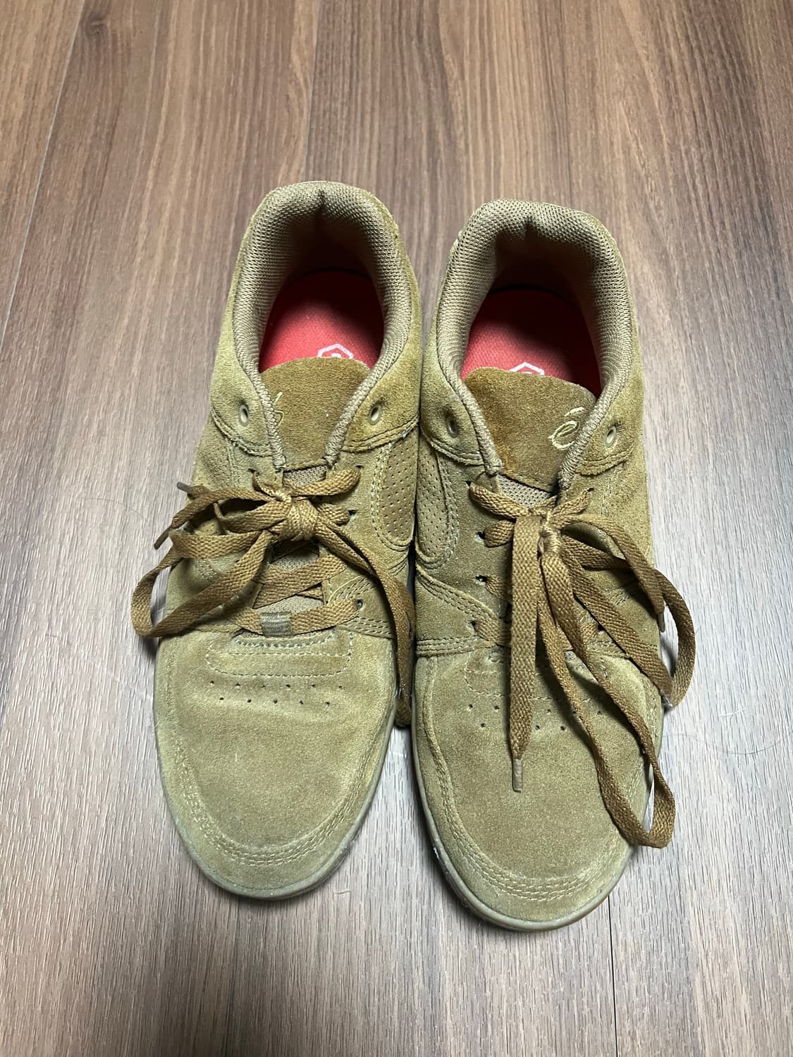 ES 신발 상품이미지2