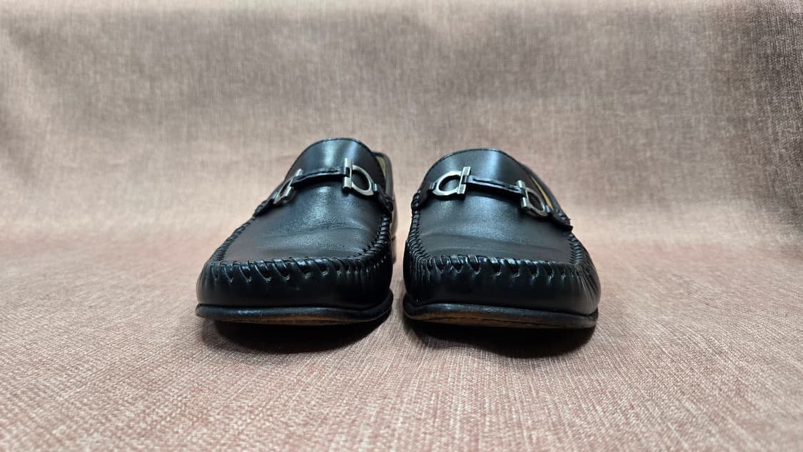 페라가모 정품 255-260mm- 간치니 블랙레더 로퍼 상품이미지3