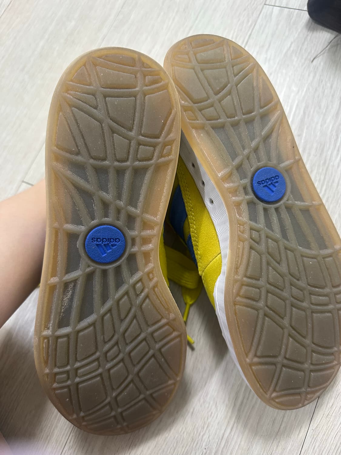 아디다스 아디매틱 브라이트 옐로우 블루 상품이미지5