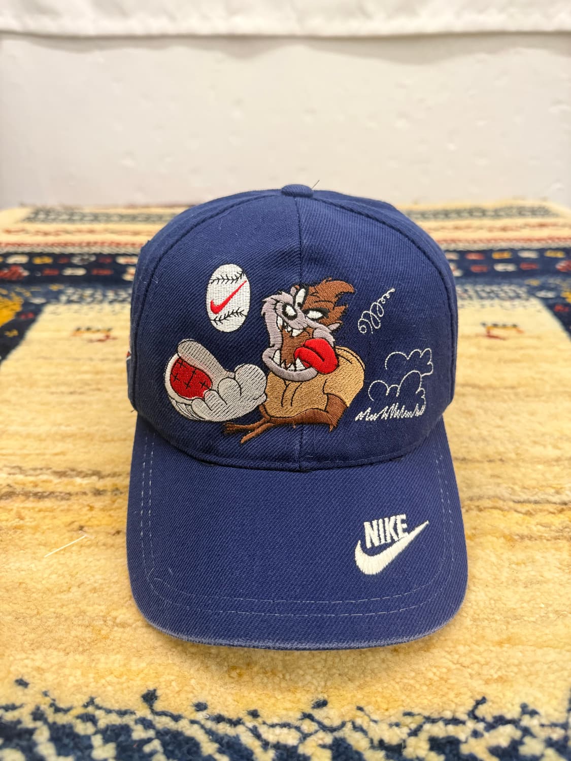 나이키 타즈매니아 자수볼캡 올드스쿨 90’s 상품이미지1