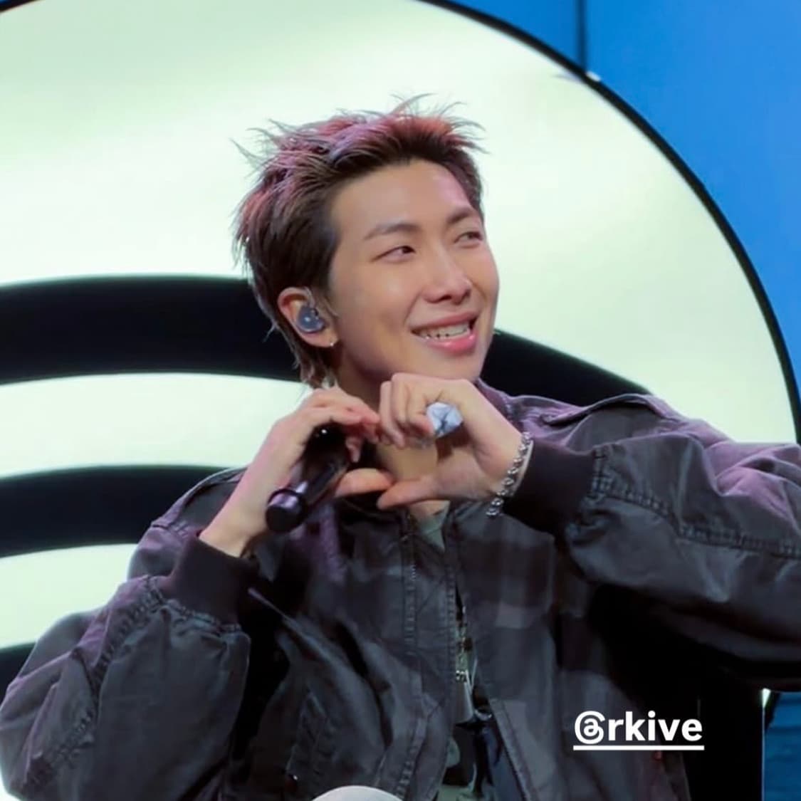 스톤 워시드 L2B 봄버 (BTS RM 착용) 상품이미지2