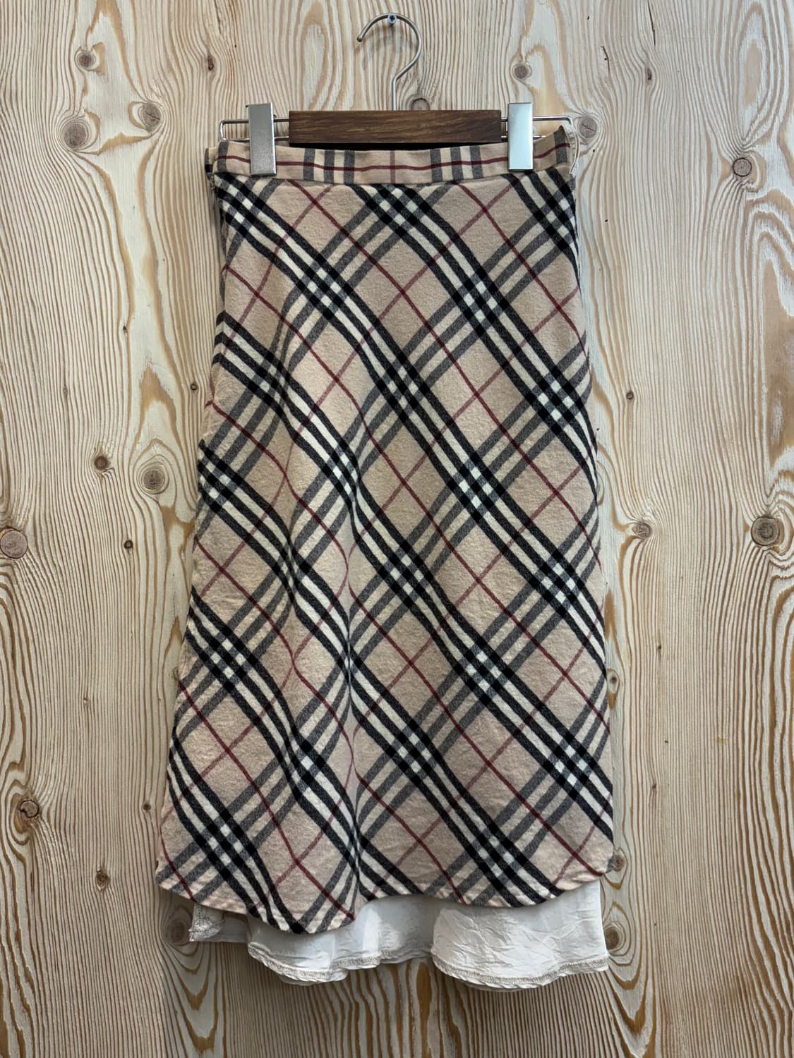 버버리 미디 스커트 상품이미지1