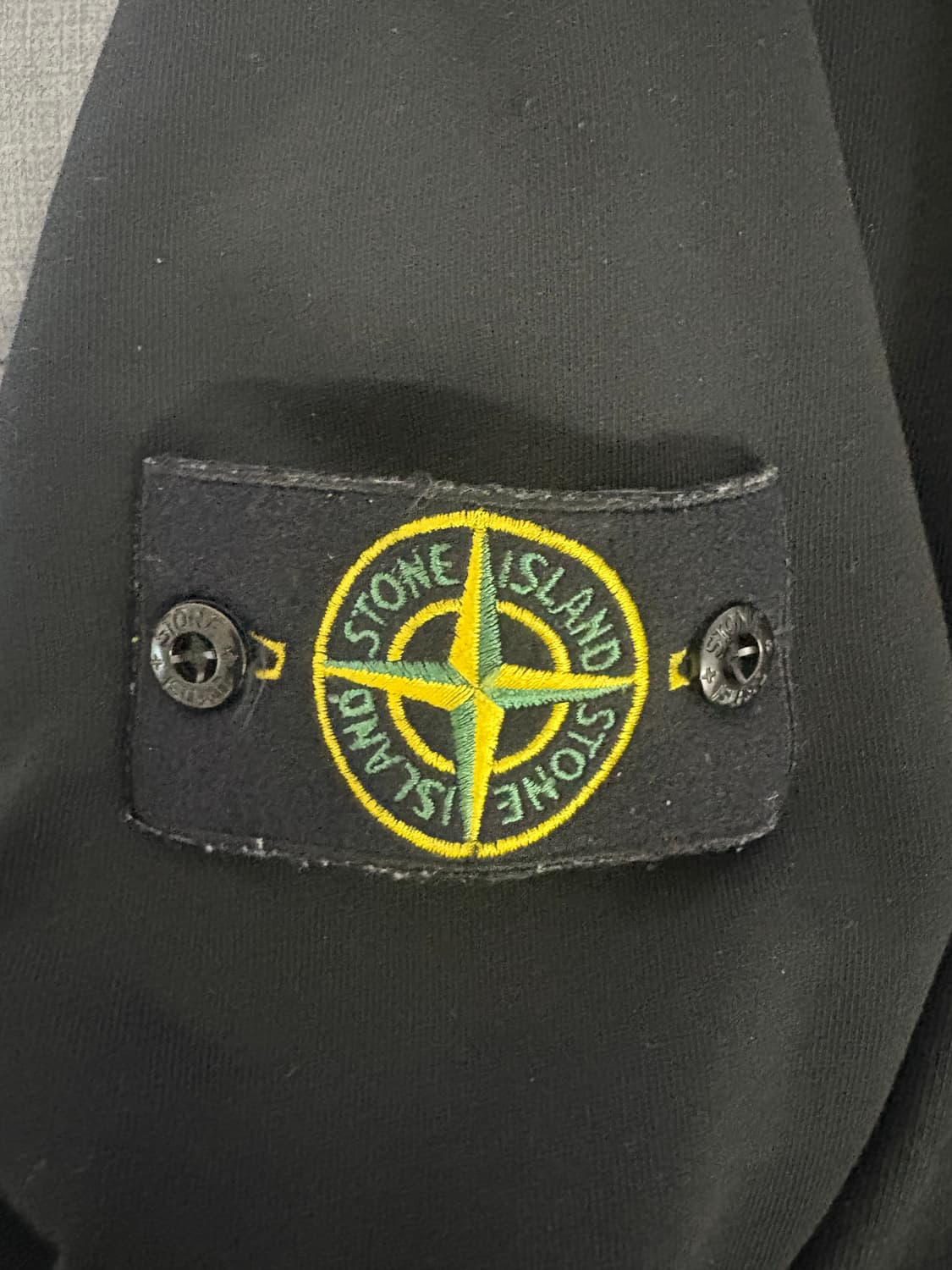 스톤아일랜드 가먼트 다이드 코튼 플리스 풀 지퍼 후드 집업 상품이미지4