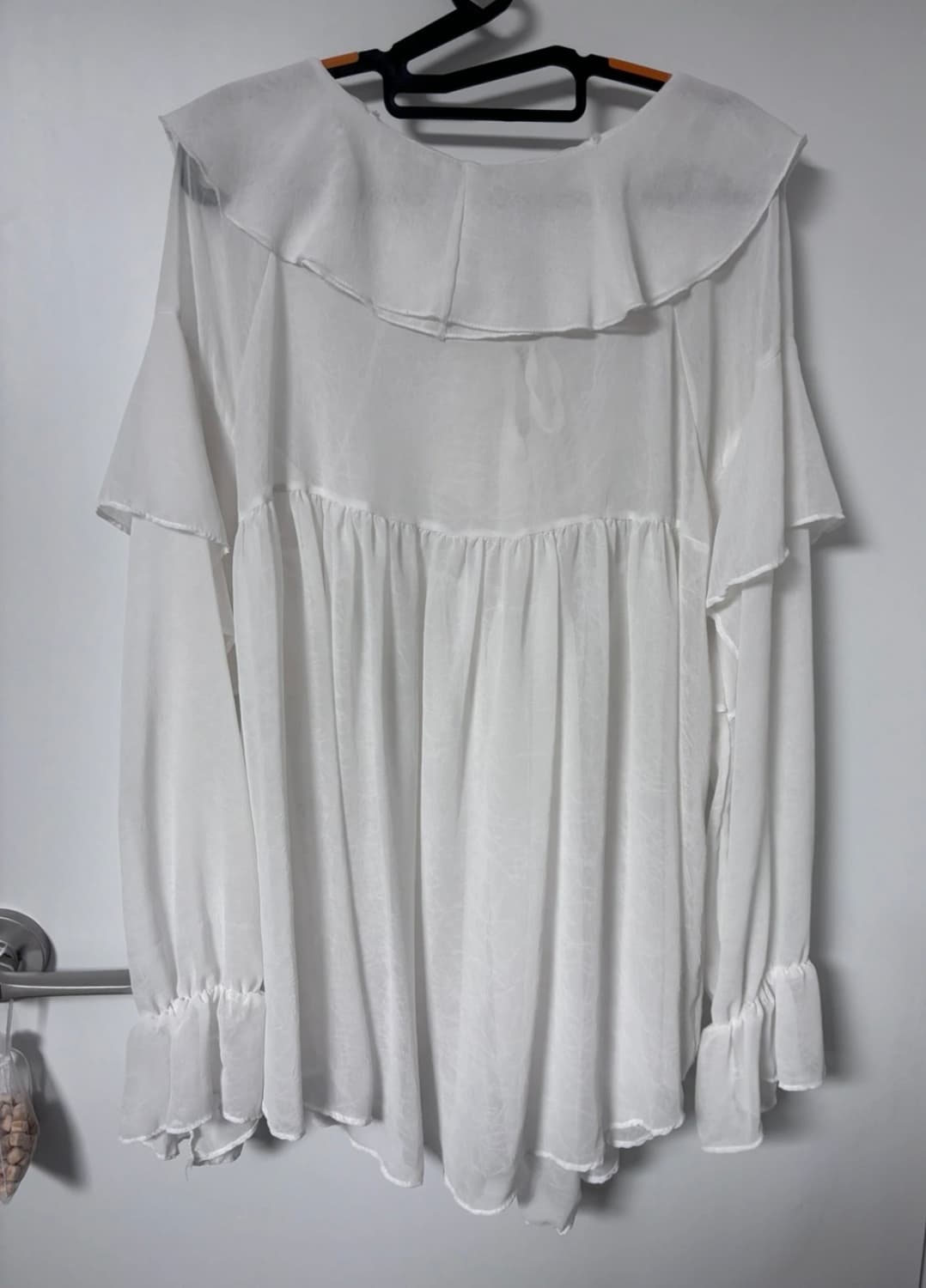 에이블리 쉬폰 프릴 러플 타이 블라우스 미니 원피스 상품이미지7