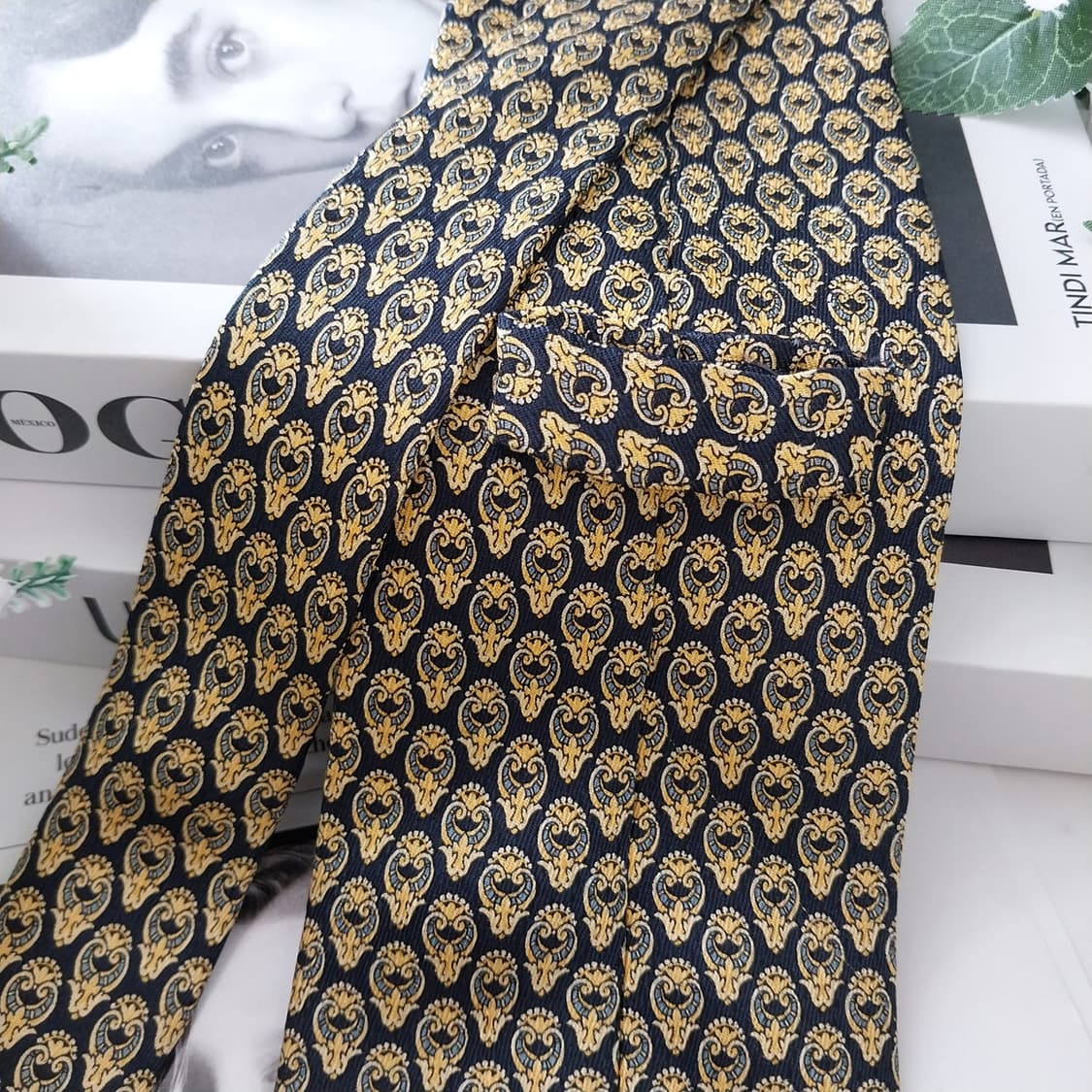 에스 티 듀퐁 실크 네이비 페이즐리 넥타이 9.4cm A+등급 K1119 상품이미지6
