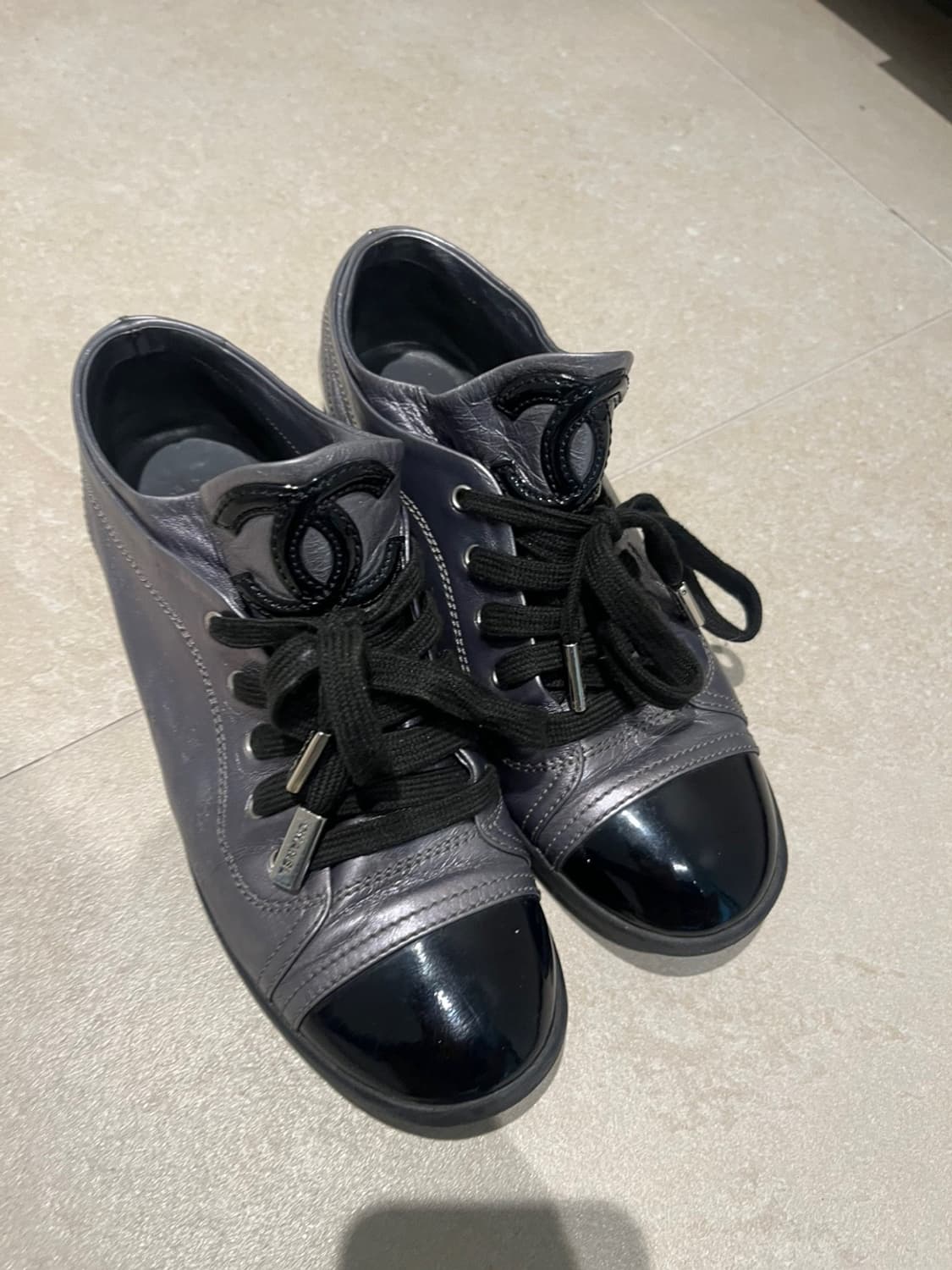 샤넬 여성 레더 스니커즈 36 상품이미지1