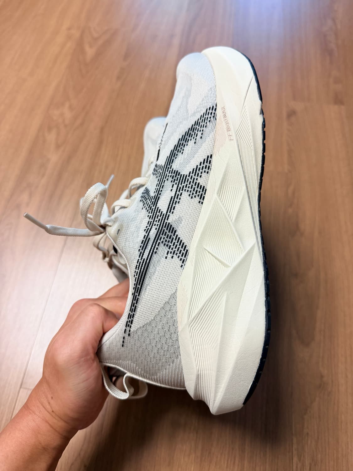 270) 아식스 노바블라스트5 오트밀 상품이미지6