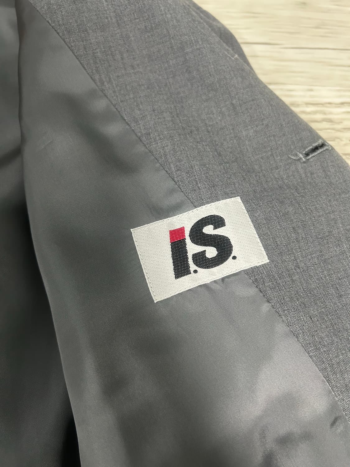 이세이 미야케 셔링 블레이저 상품이미지3