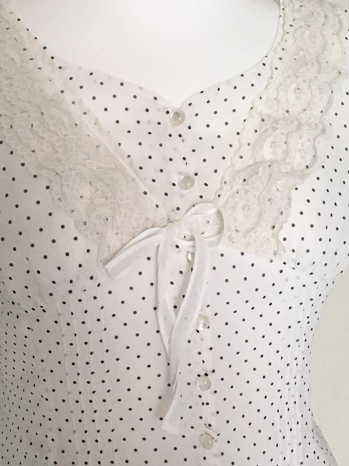 dot lace short-sleeve blouse 상품이미지4