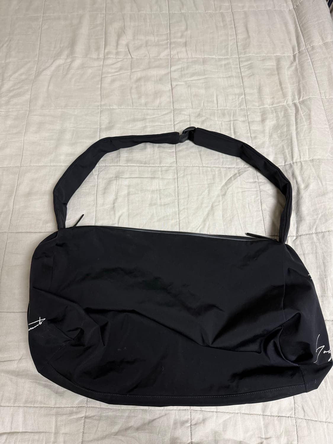 Y-3 크로스 짐백 상품이미지1