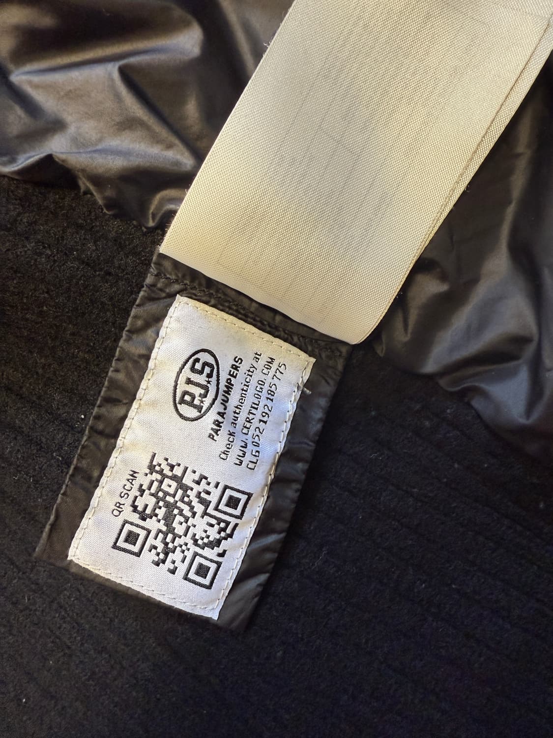 파라점퍼스 올모 하이브리드 니트 펜슬 - 25FW 상품이미지6