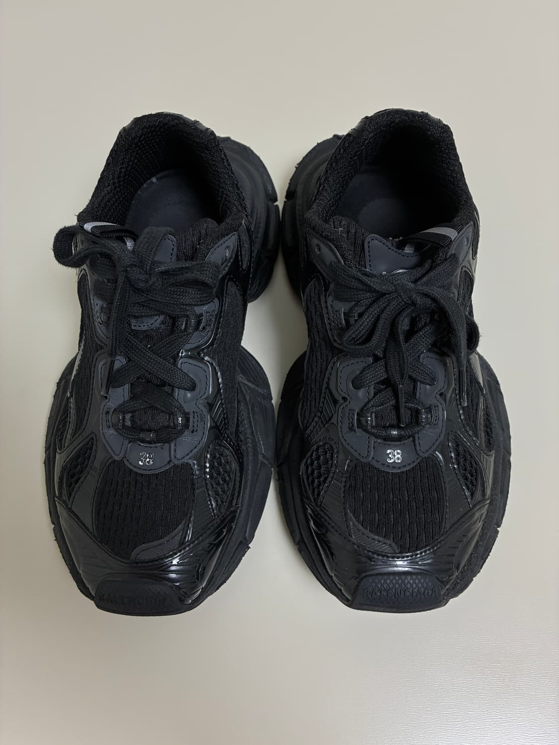 발렌시아가 3XL 블랙 (38/245-250) 상품이미지1