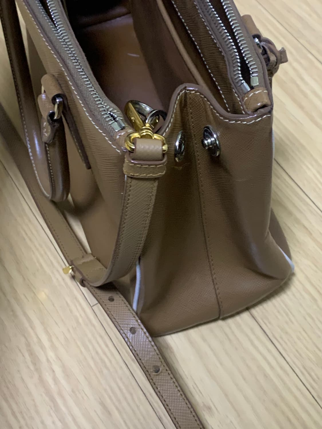 prada 프라다 사피아노 토트백 상품이미지9