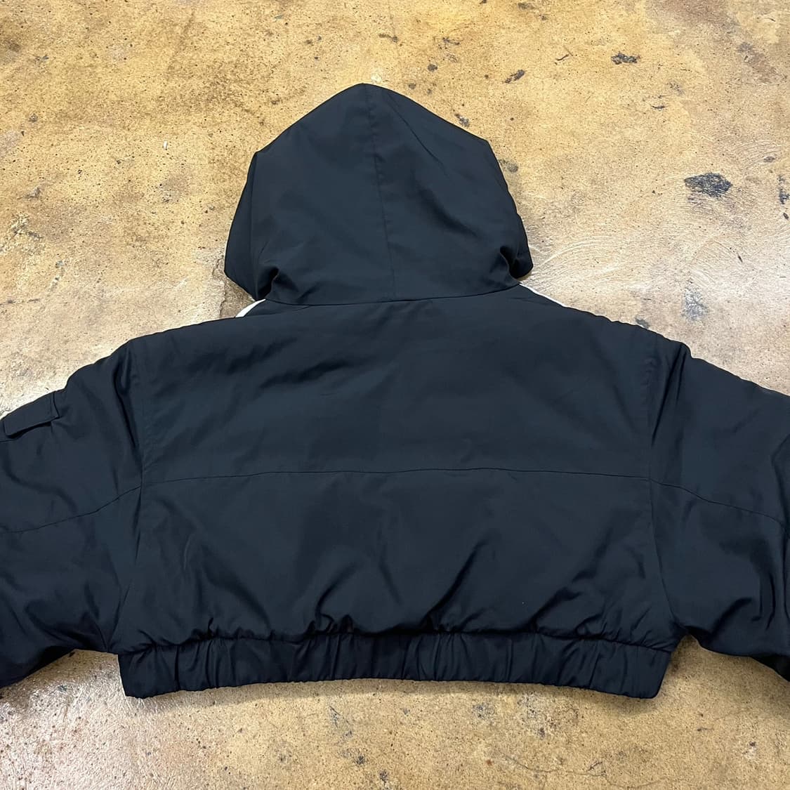 아디다스 리폼 크롭 후드 숏패딩  상품이미지4