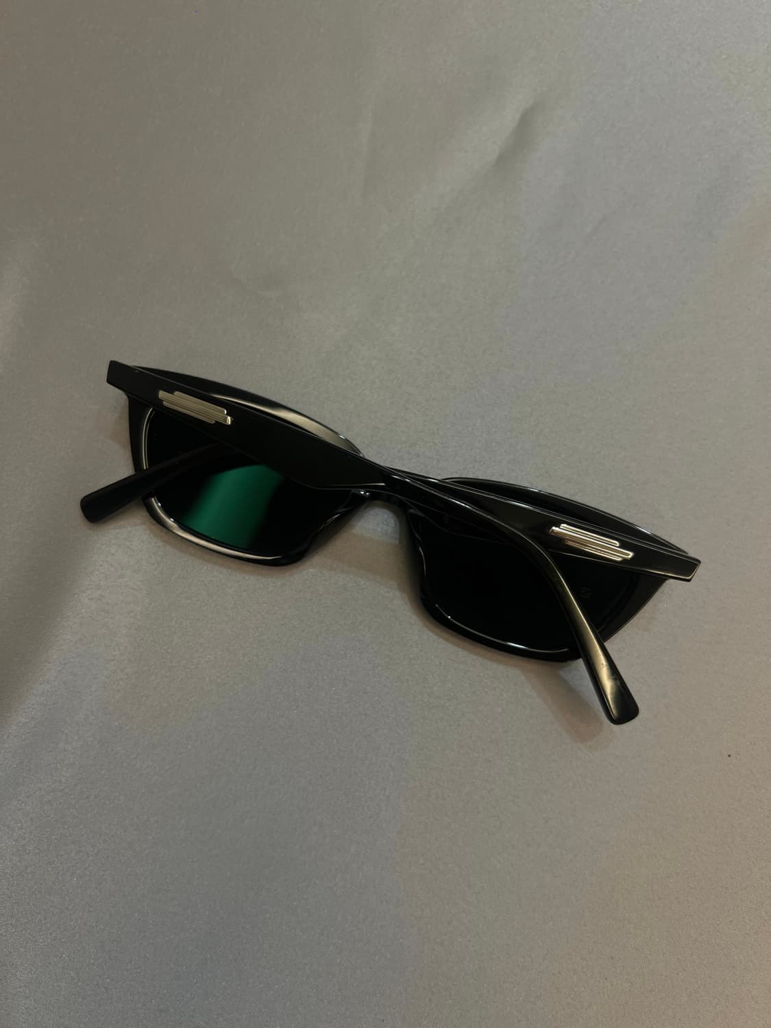 젠틀몬스터 LOTI BLACK 상품이미지6