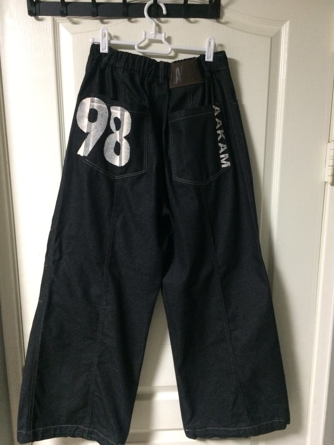 아캄 - 98 Printed Knee Pin-tuck Denim Pant 상품이미지2