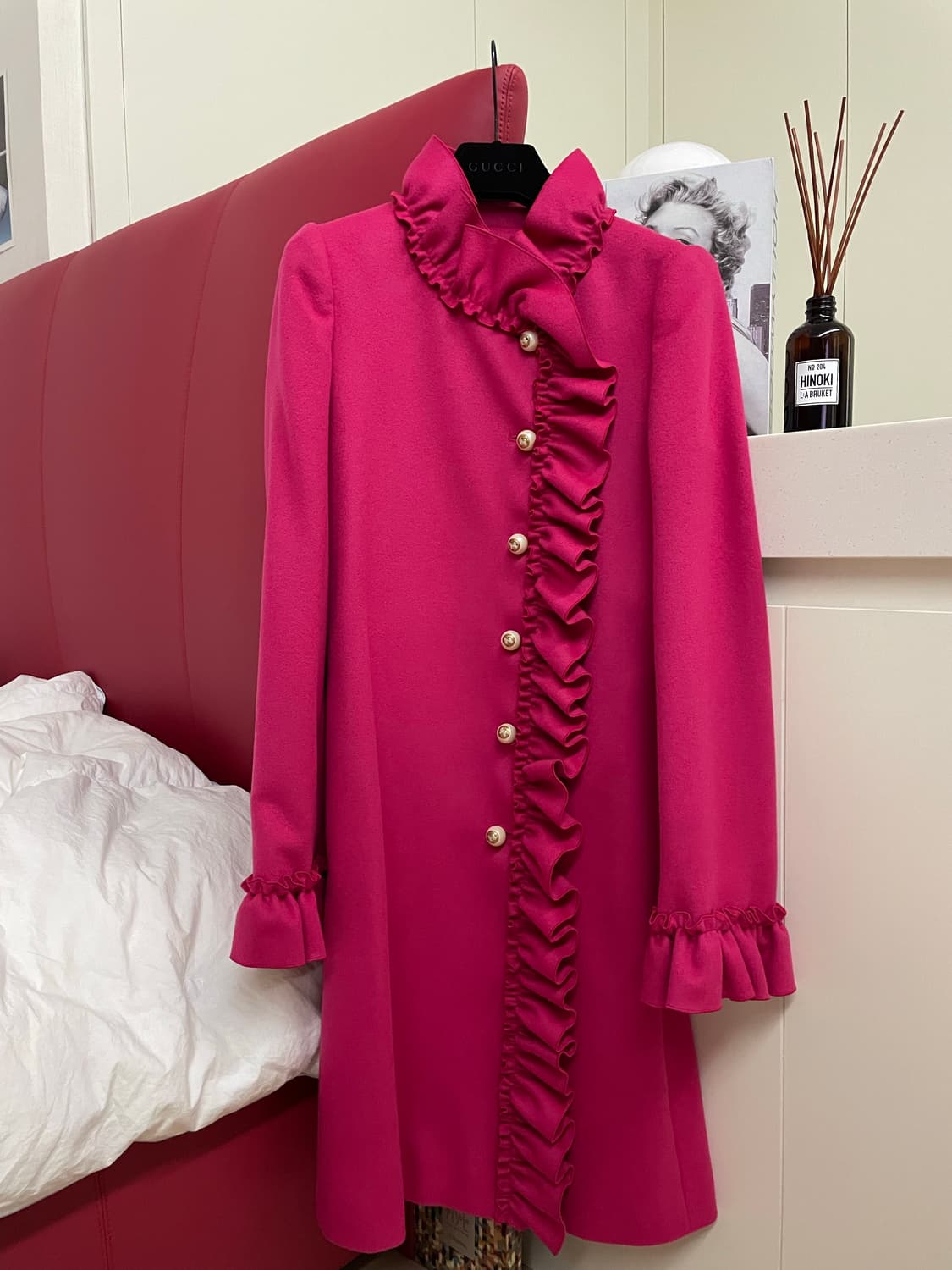 [새상품.정가400이상] GUCCI 러플 디테일 핑크 코트 상품이미지2