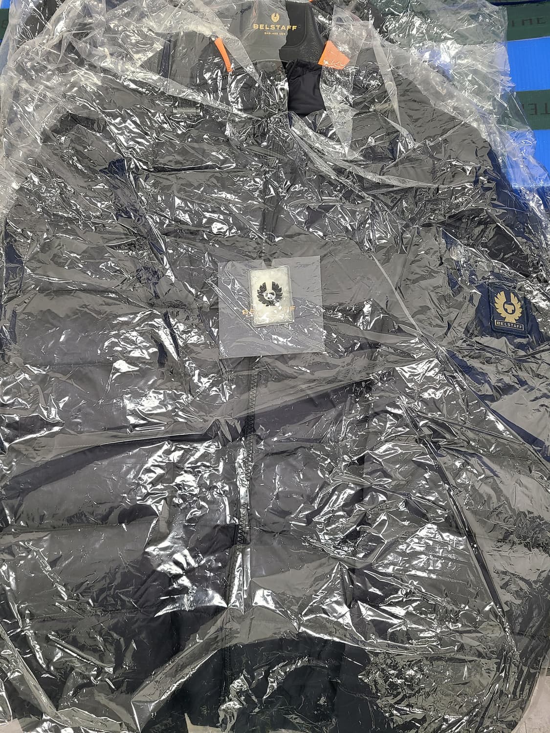 벨스타프 패딩 사이즈46 상품이미지2