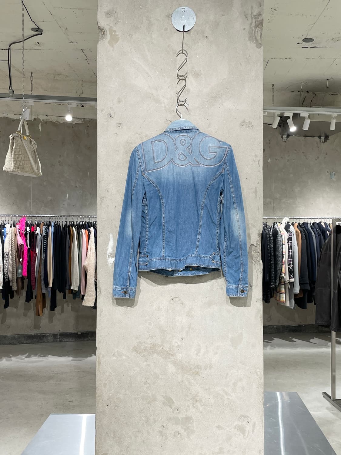 돌체 앤 가바나 연청 워싱 씬 데님 자켓 상품이미지6