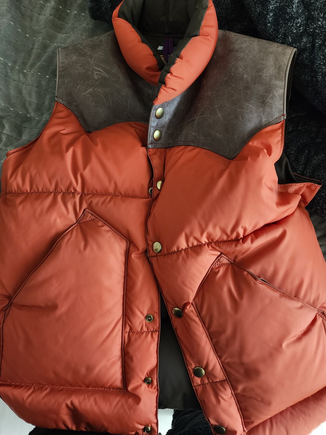 록키마운틴 패딩 조끼 38사이즈 상품이미지1