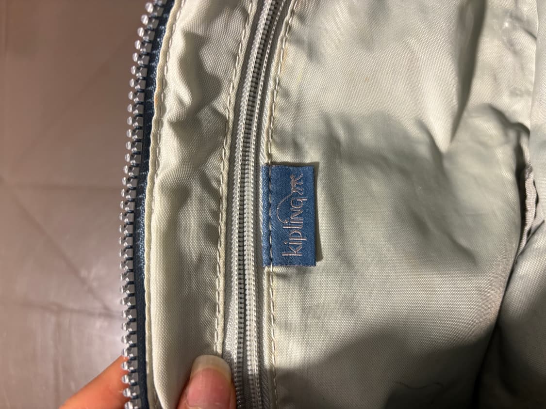 키플링 크로스백 상품이미지7