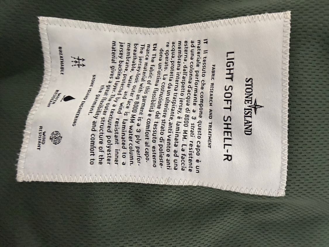 스톤아일랜드 소프트쉘 xl 상품이미지2