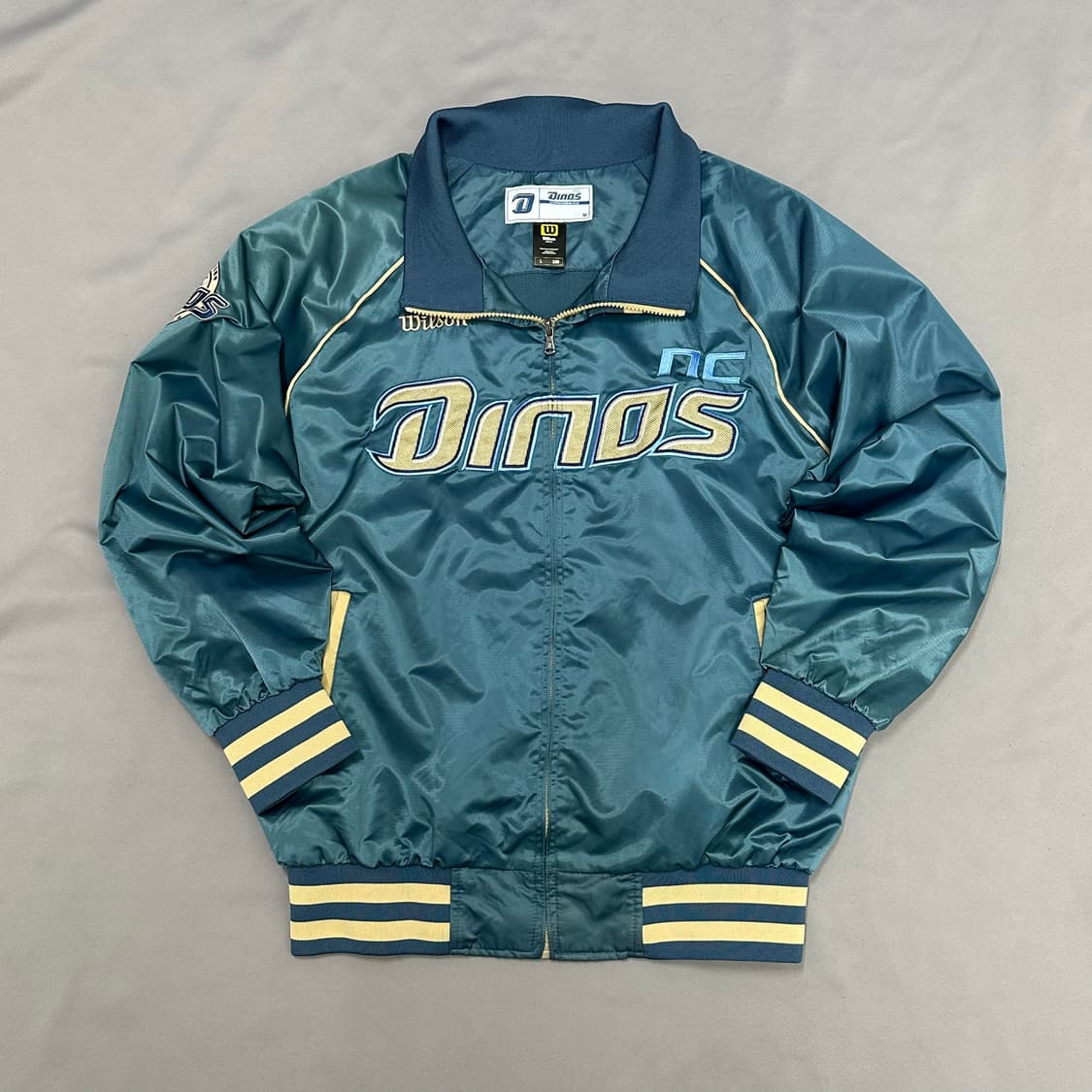 윌슨 NC다이노스 동계점퍼 L 상품이미지2