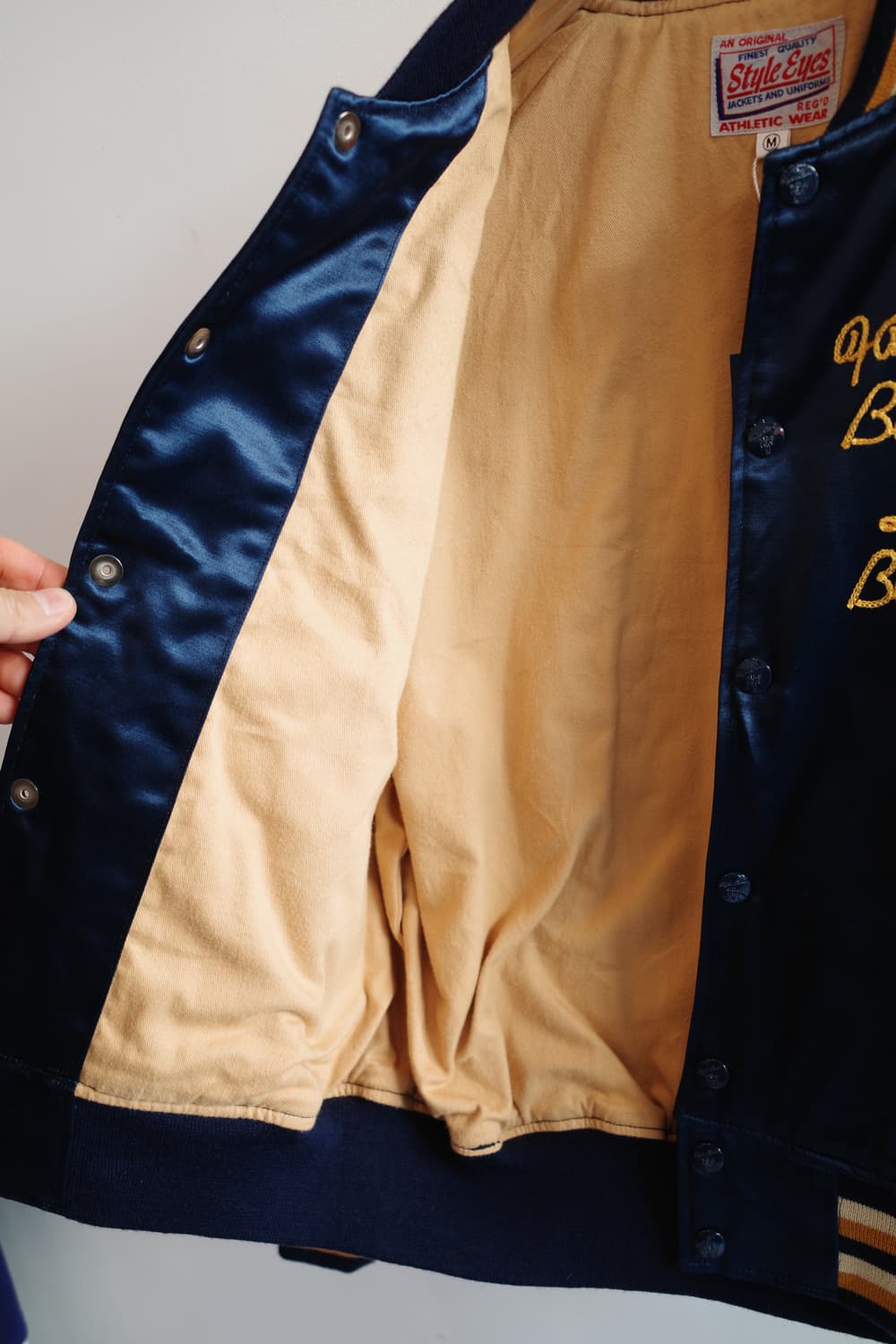 STYLE EYES by 슈가케인 체인자수 사틴점퍼 상품이미지7