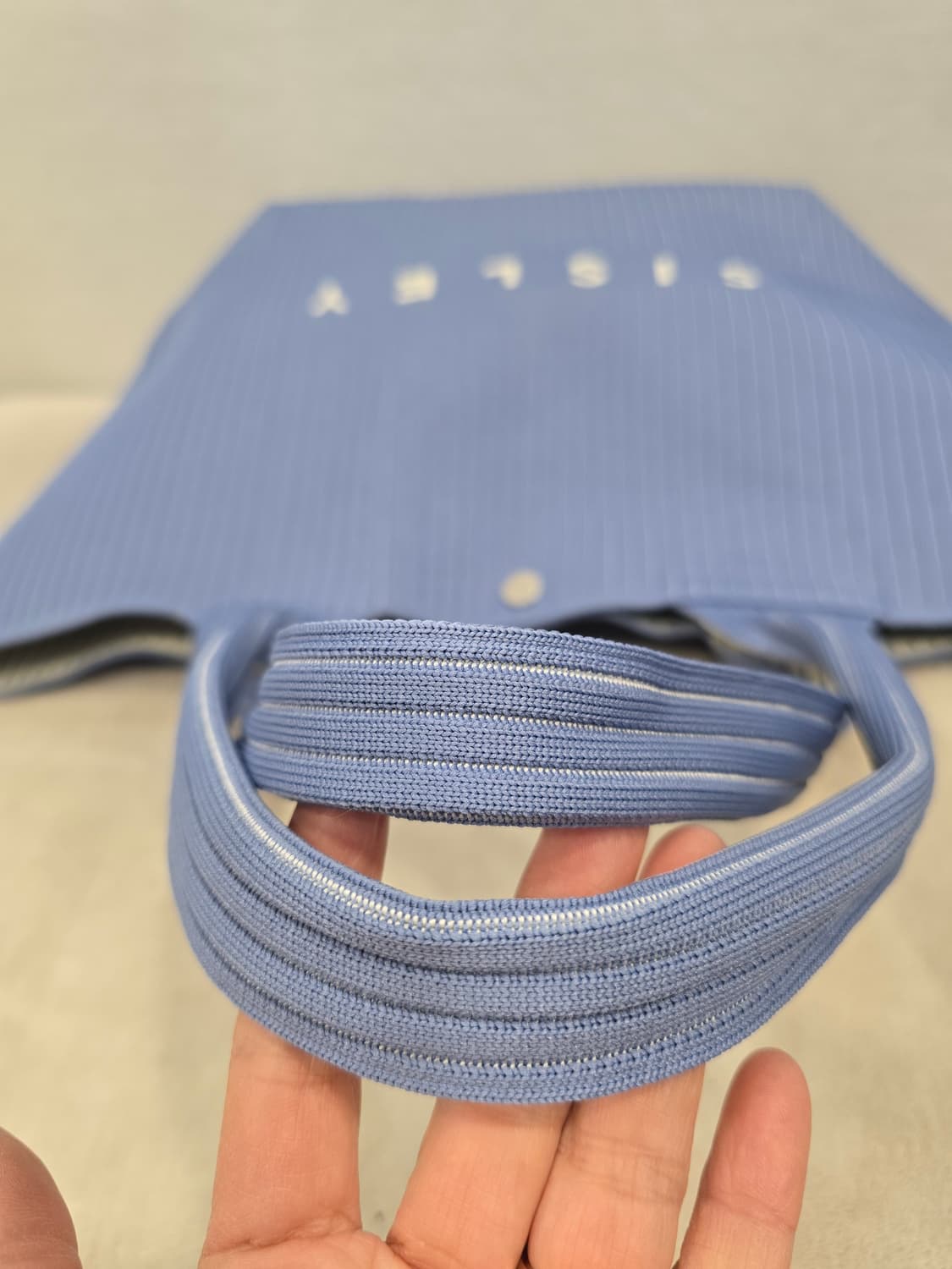 거의새거) 시슬리 블루 니트 토트백 숄더백 상품이미지6