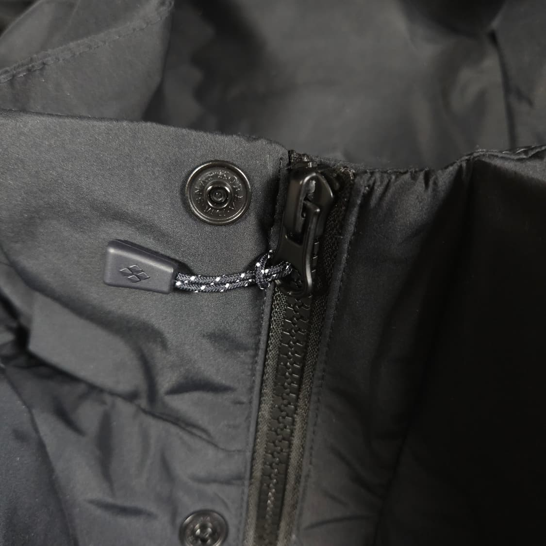 몽벨 바람막이 블랙 상품이미지3