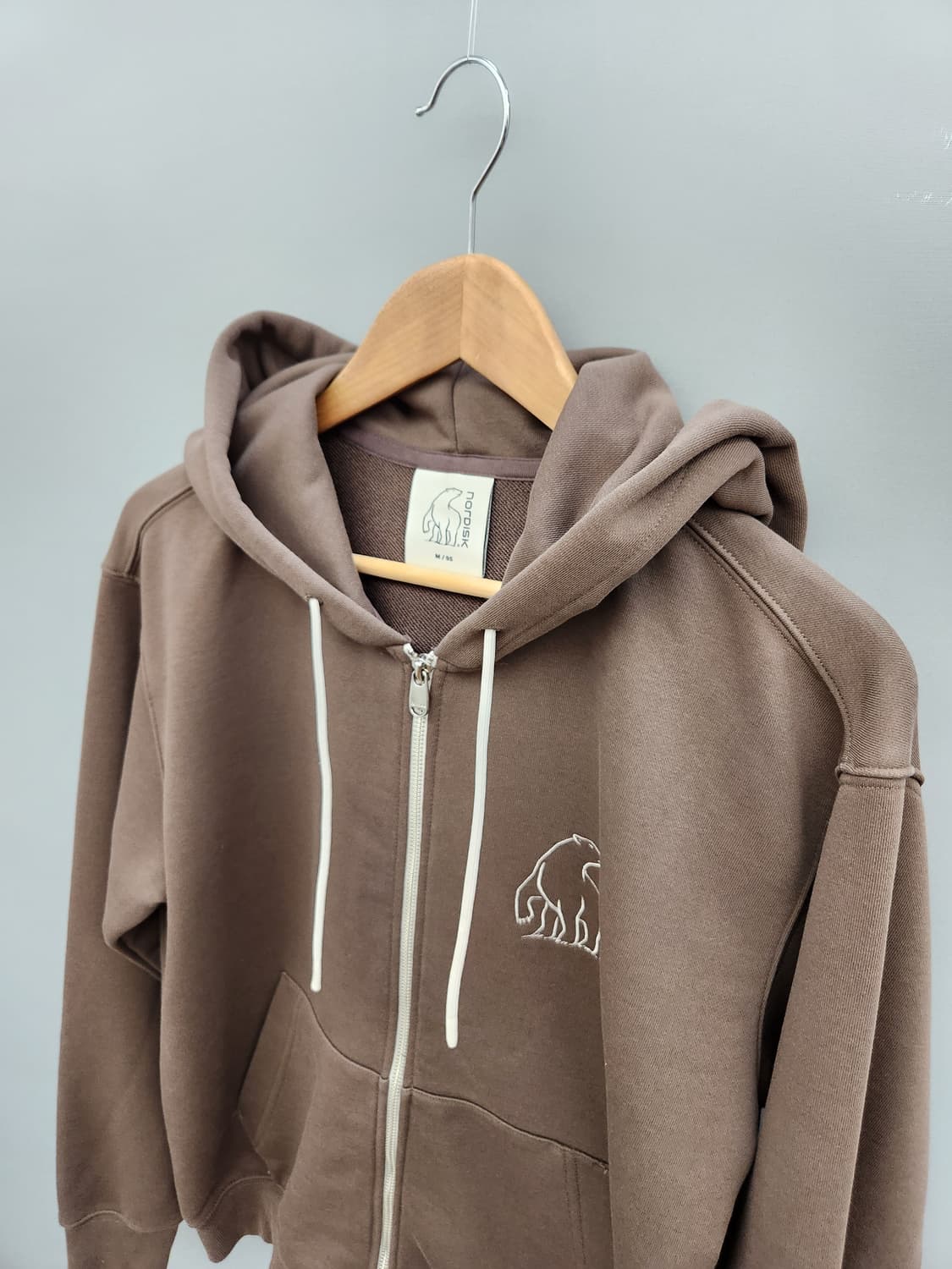 노르디스크 브라운 후드집업_23년 상품이미지3