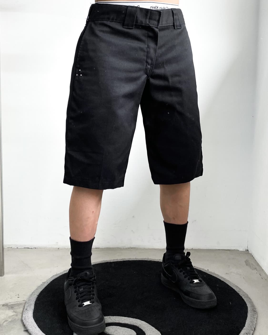 디키즈 x 무겐 디자인 트라이앵글 스터드 하프 팬츠 상품이미지2