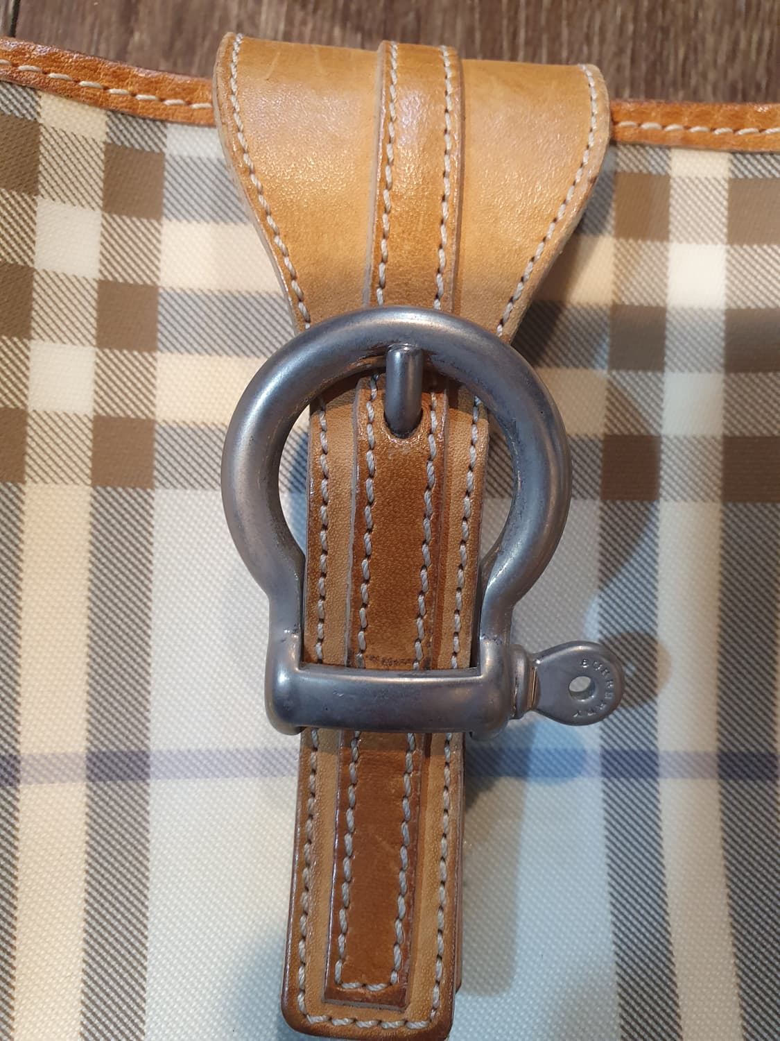 버버리체크숄더백 상품이미지7