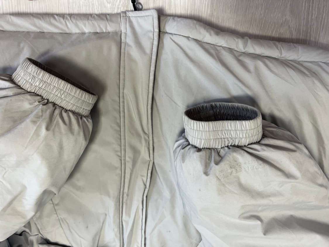 코드그라피 프리마로프트 패딩L 상품이미지4