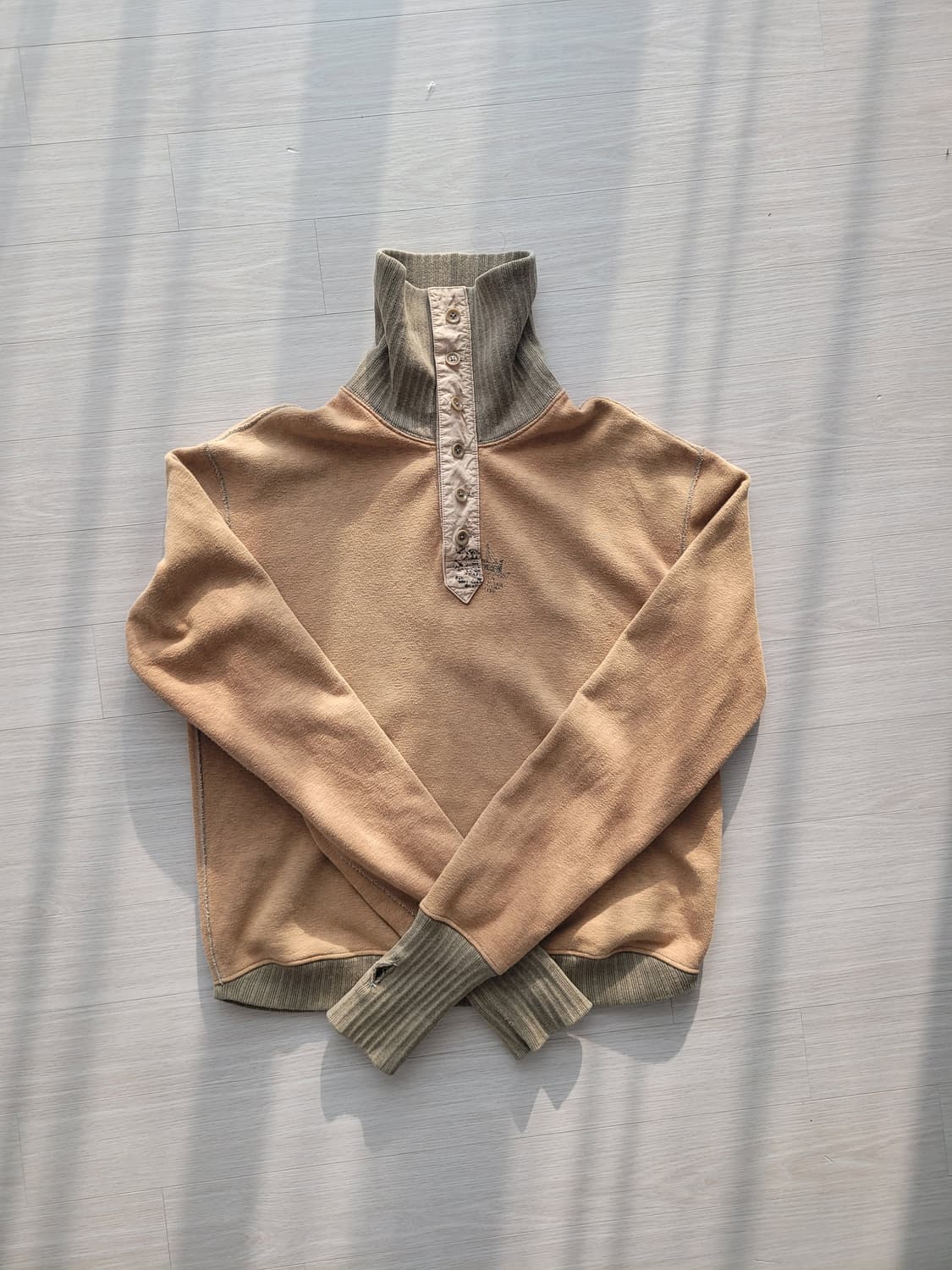 캐피탈 스웻 상품이미지1