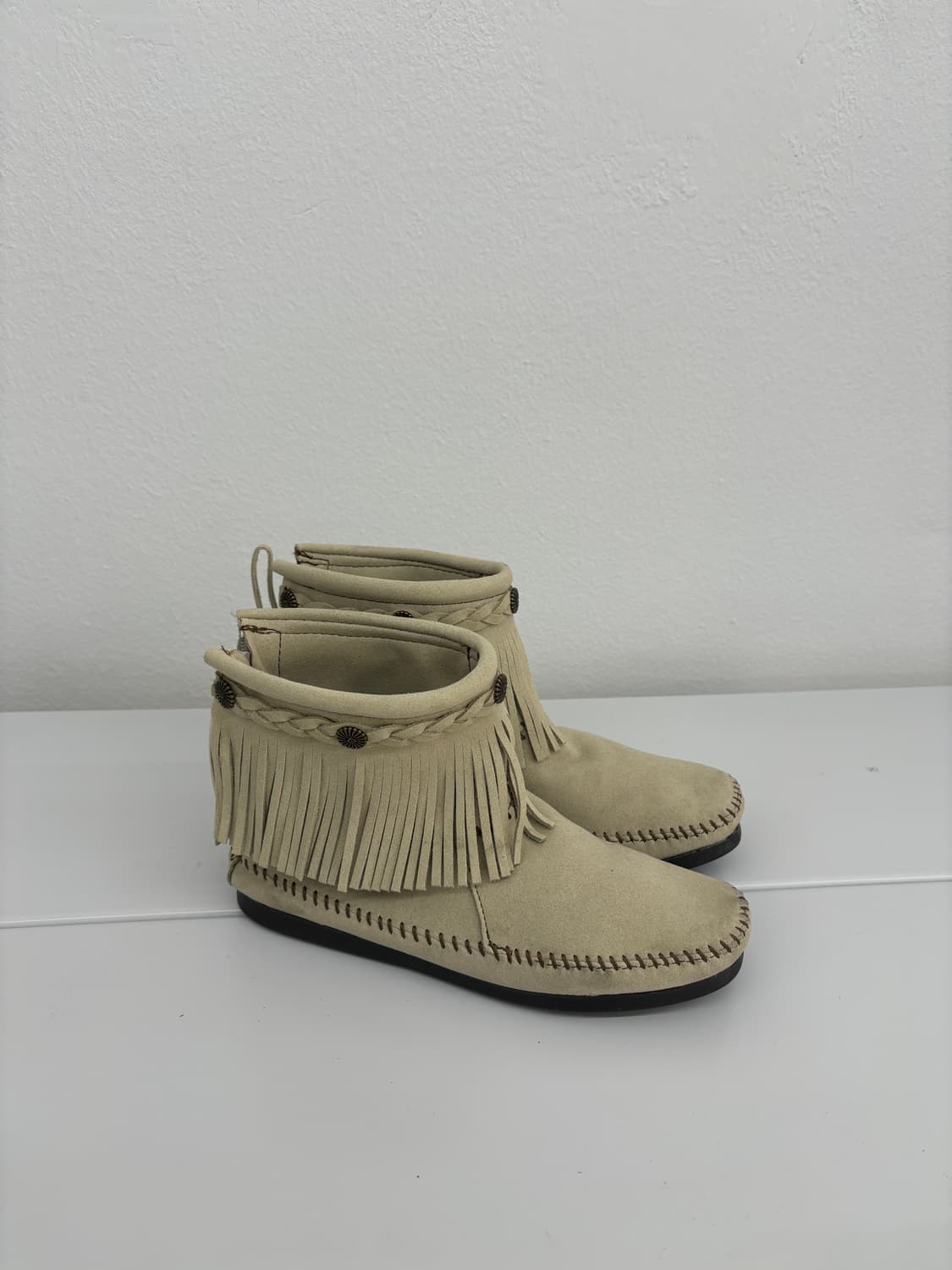 Minnetonka 프린지 부츠 스웨이드 상품이미지4