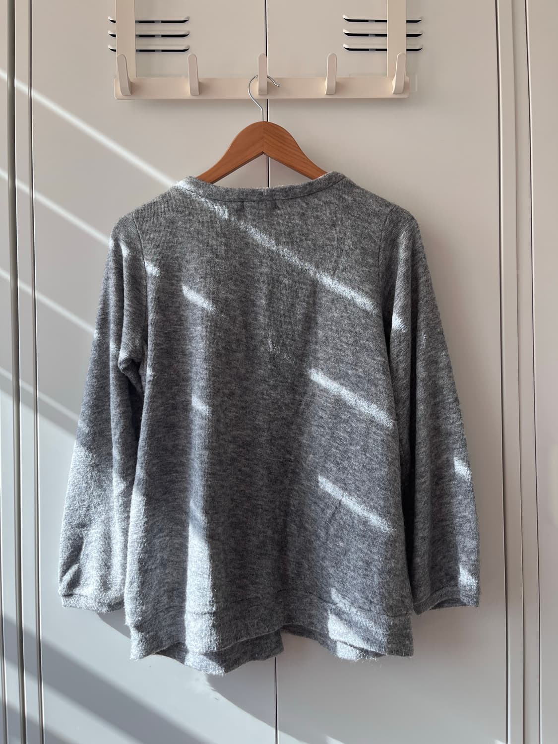 en face 레이스 그레이 셔링 니트 가디건 상품이미지9