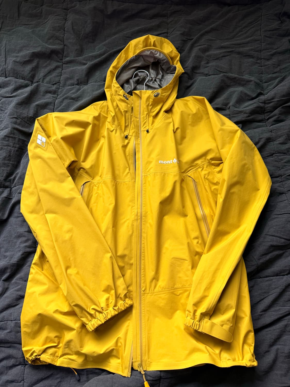 몽벨 바람막이 머스타드  상품이미지1