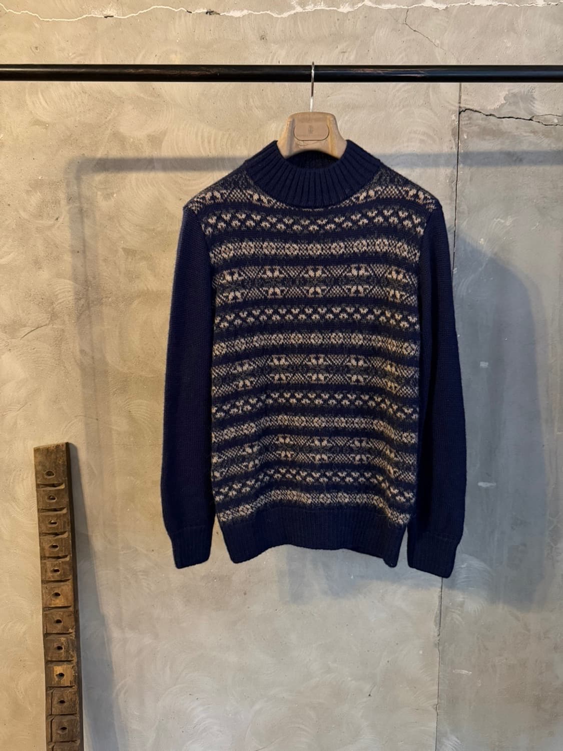 아페쎄 모호크넥 니트 남성100 상품이미지1